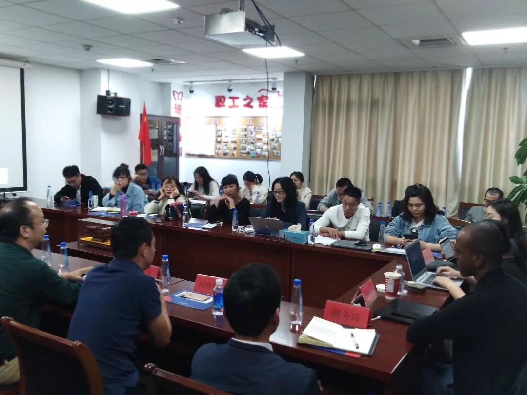 卓信參加北美輕品牌獨(dú)立站和網(wǎng)紅營(yíng)銷私董會(huì)，深化企業(yè)合作交流